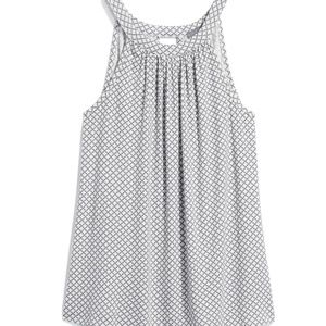 Loveappella key hole tank